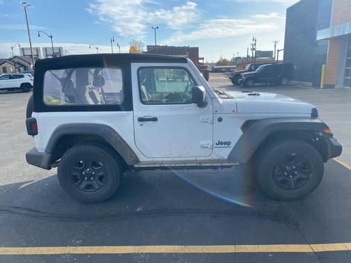 2024 Jeep Wrangler Sport