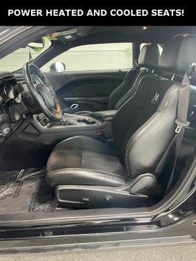 2018 Dodge Challenger 392 Hemi Scat Pack Shaker
