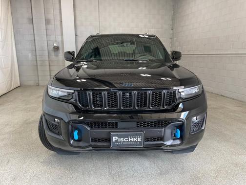 2025 Jeep Grand Cherokee 4xe Base
