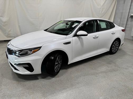 2019 Kia Optima EX