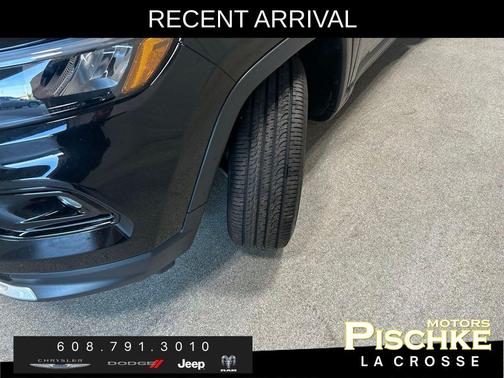 Diamond Black 2025 Jeep Compass Limited