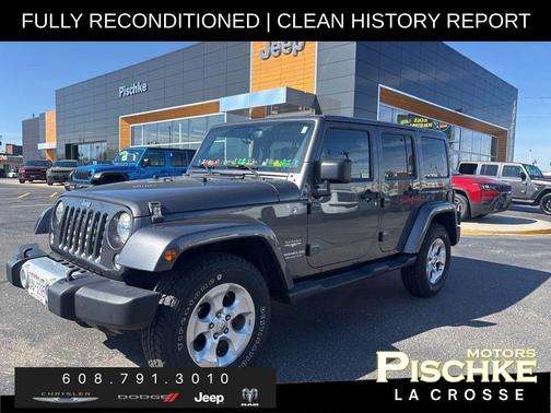 Granite Crystal Clearcoat Metallic 2014 Jeep Wrangler Unlimited Sahara