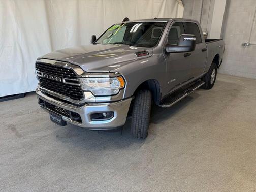 Billet Silver Metallic Clearcoat 2024 RAM 2500 Big Horn