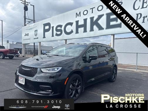 2023 Chrysler Pacifica Touring-L