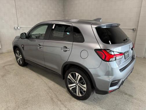 2024 Mitsubishi Outlander Sport 2.0 ES