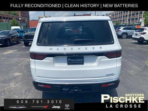 Bright White Clearcoat 2024 Jeep Wagoneer Series III