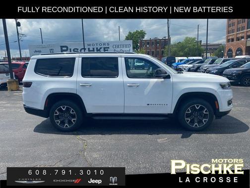 Bright White Clearcoat 2024 Jeep Wagoneer Series III