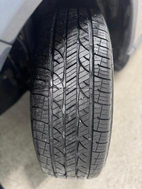 2024 Toyota Venza LE