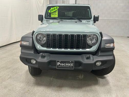 2024 Jeep Wrangler Sport