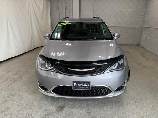 2020 Chrysler Pacifica Touring-L