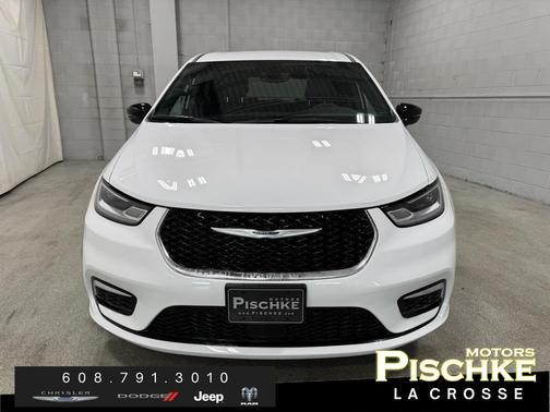 2025 Chrysler Pacifica Hybrid Select