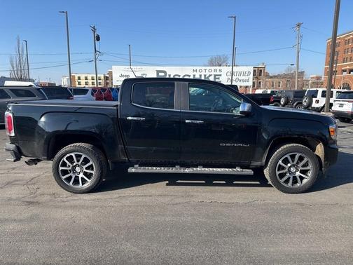 2021 GMC Canyon Denali