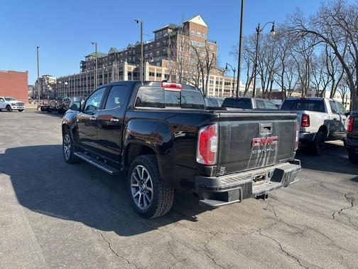 2021 GMC Canyon Denali