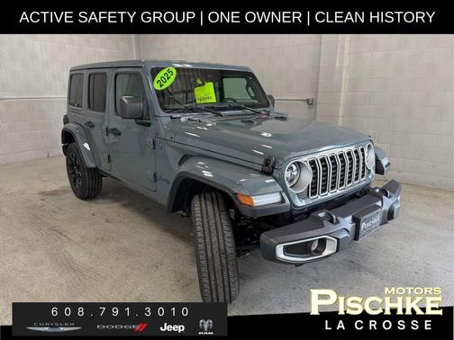 Anvil Clearcoat 2025 Jeep Wrangler 4xe Sahara