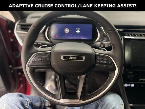 2024 Jeep Grand Cherokee Laredo