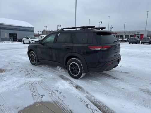 2025 Nissan Pathfinder Rock Creek