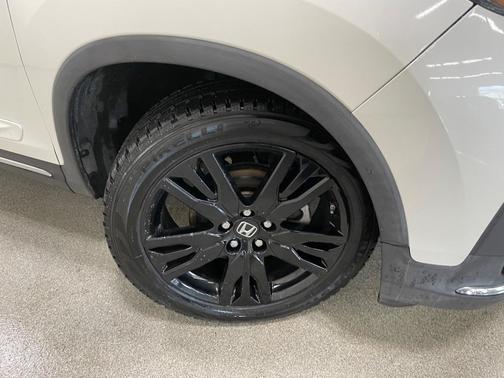 2019 Honda Pilot Touring 7-Passenger