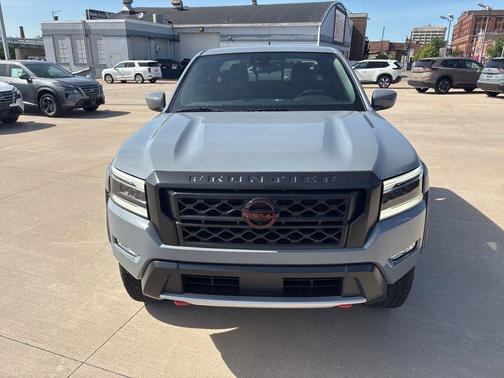 Boulder Gray Metallic 2024 Nissan Frontier PRO-4X