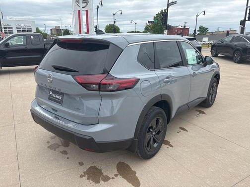 Boulder Gray Metallic 2026 Nissan Rogue SV