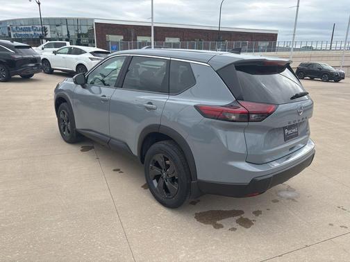 Boulder Gray Metallic 2026 Nissan Rogue SV