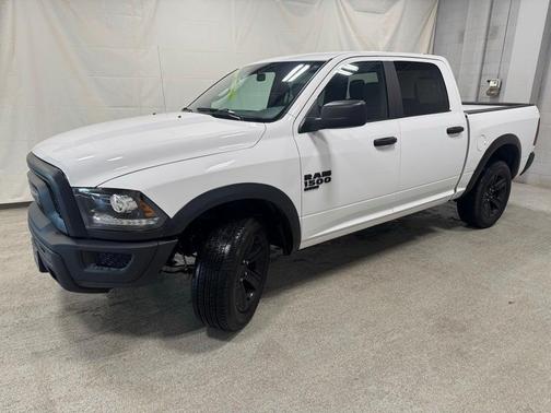 2024 RAM 1500 Classic SLT
