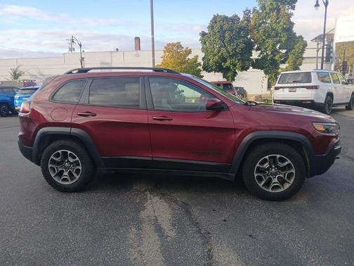 2020 Jeep Cherokee Latitude