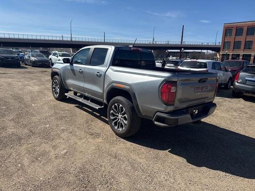 Sterling 2025 GMC Canyon Denali