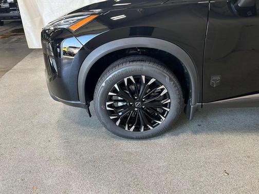 Super Black 2026 Nissan Rogue Dark Armor