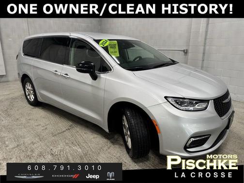 2024 Chrysler Pacifica Touring-L