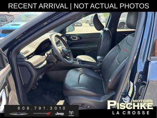 Fathom Blue Pearlcoat 2024 Jeep Compass Trailhawk