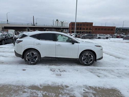 2026 Nissan Murano SL