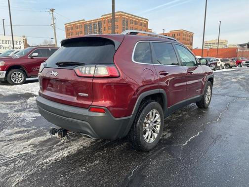 2021 Jeep Cherokee Latitude Lux