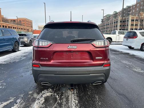 2021 Jeep Cherokee Latitude Lux