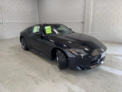 Black (P) 2026 Nissan Z Sport