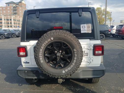2020 Jeep Wrangler Unlimited Sport