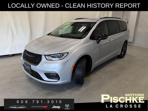 Silver Mist Clearcoat 2023 Chrysler Pacifica Limited