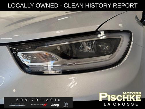 Silver Mist Clearcoat 2023 Chrysler Pacifica Limited