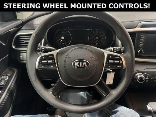 2020 Kia Sorento LX