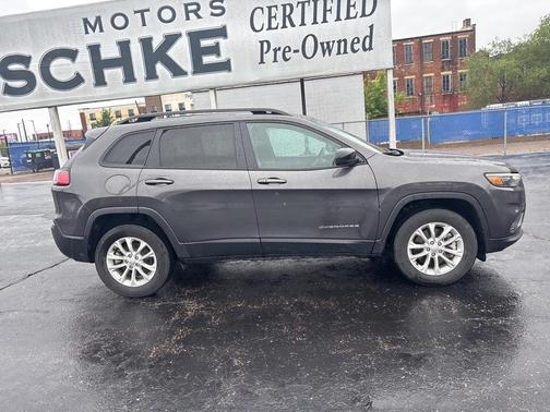 2022 Jeep Cherokee Latitude Lux