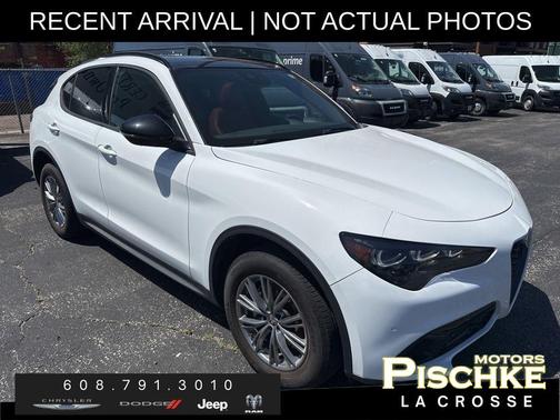 Milano 2024 Alfa Romeo Stelvio Base