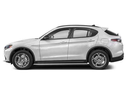 Milano 2024 Alfa Romeo Stelvio Base