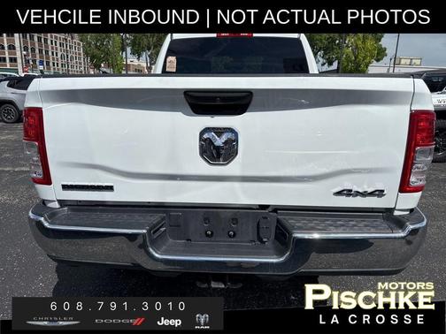 Bright White Clearcoat 2024 RAM 2500 Big Horn