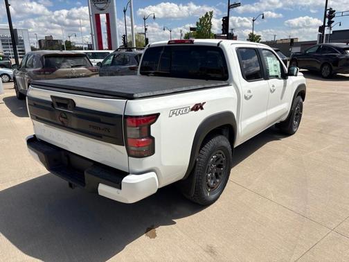 Glacier White 2026 Nissan Frontier PRO-4X