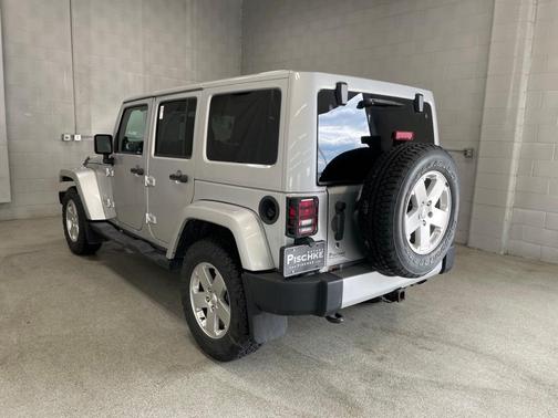 2011 Jeep Wrangler Unlimited Sahara