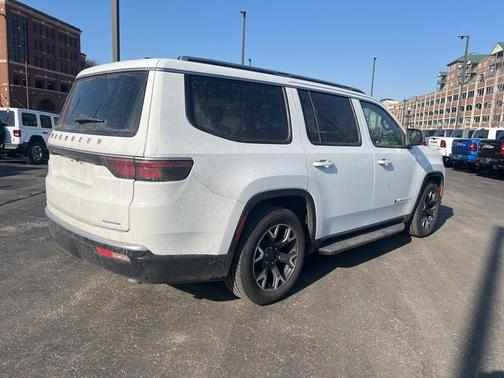 2024 Jeep Wagoneer Series III