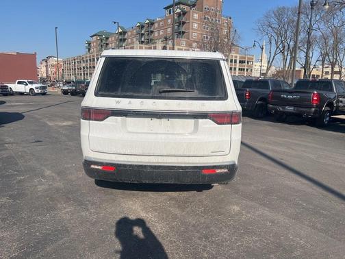 2024 Jeep Wagoneer Series III