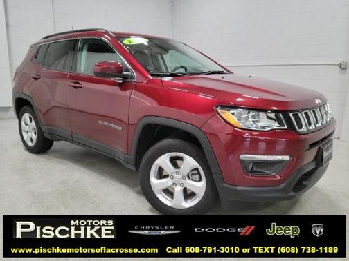 Photo 1 of 32 of 2021 Jeep Compass Latitude