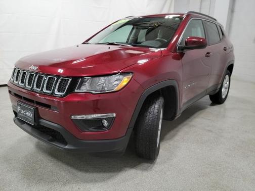 Photo 5 of 32 of 2021 Jeep Compass Latitude