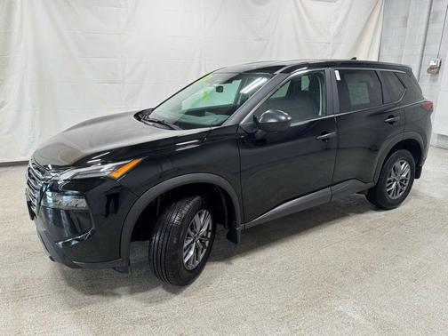 Black 2025 Nissan Rogue S