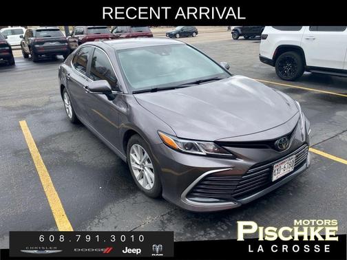 Predawn Gray Mica 2022 Toyota Camry LE